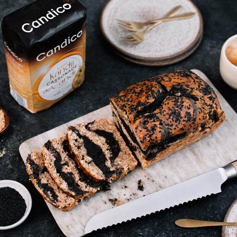 Zwart sesam bananenbrood